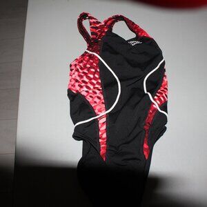 Black & Red 1 Pcs Speedo Swimsuit Size 6